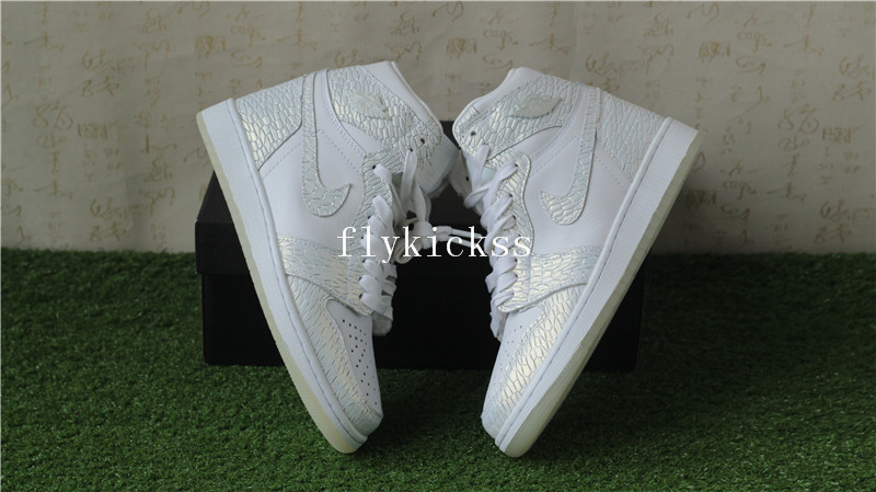 Air Jordan 1 Retro High GS Frost White